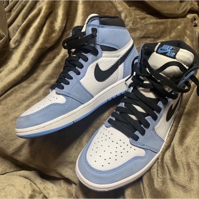 NIKE AIR JORDAN 1 University Blue 確認用