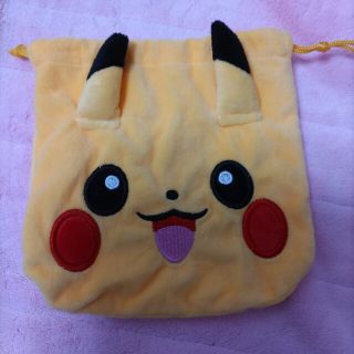 ポケモン(ポケモン)のポケモン　ピカチュウ　巾着(キャラクターグッズ)