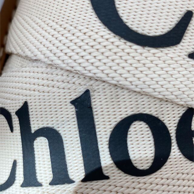 Chloe(クロエ)の♡クロエ　Chloe サンダル　フラット　ベージュ　ブラウン　35  22.5♡ レディースの靴/シューズ(サンダル)の商品写真