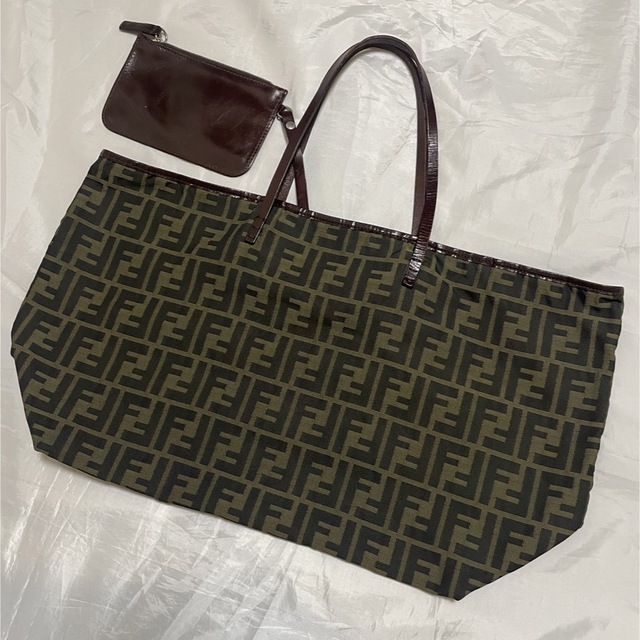 FENDI - FENDI フェンディ ズッカ柄 トートバッグ ハンドバッグ