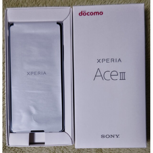 Xperia(エクスペリア)のXperia Ace III SO-53C GLAY スマホ/家電/カメラのスマートフォン/携帯電話(スマートフォン本体)の商品写真