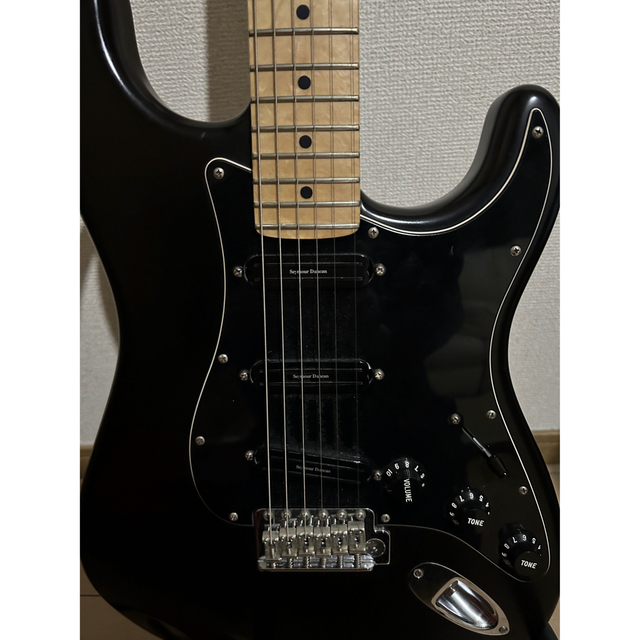 Fender(フェンダー)のフェンダー　ストラトキャスターおまけ付き 楽器のギター(エレキギター)の商品写真