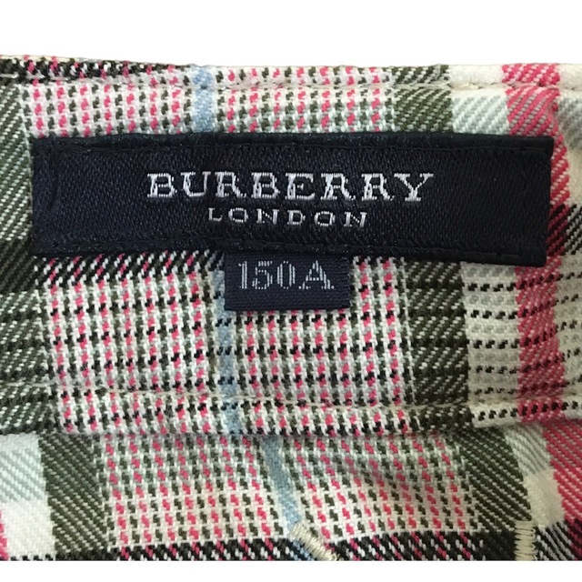 BURBERRY(バーバリー)のバーバリーロンドン　キッズ　150 ハーフパンツ　ノバチェック キッズ/ベビー/マタニティのキッズ服女の子用(90cm~)(パンツ/スパッツ)の商品写真