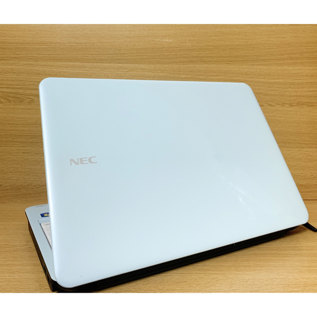ラスト1台✨人気のミントブルーPC✨安心のNECノートパソコン✨SSD搭載✨美品