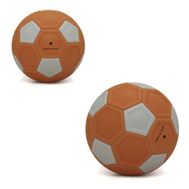 サッカーボール 変化球 サッカー マジックサッカーボール フットサル 芝生 4号 スポーツ/アウトドアのサッカー/フットサル(ボール)の商品写真