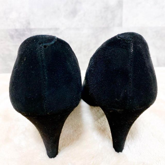 DIANA(ダイアナ)の【美品】DIANA パンプス スエード ブラック 21.5cm21.5cm /  レディースの靴/シューズ(ハイヒール/パンプス)の商品写真