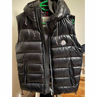 モンクレール(MONCLER)の最終値下げ❗️モンクレール　ダウンベスト　メンズ(ダウンベスト)