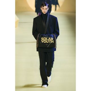 RAF SIMONS(テーラードジャケット)のフリマアイテム一覧 RAF SIMONS(テーラードジャケット)のフリマアイテム一覧