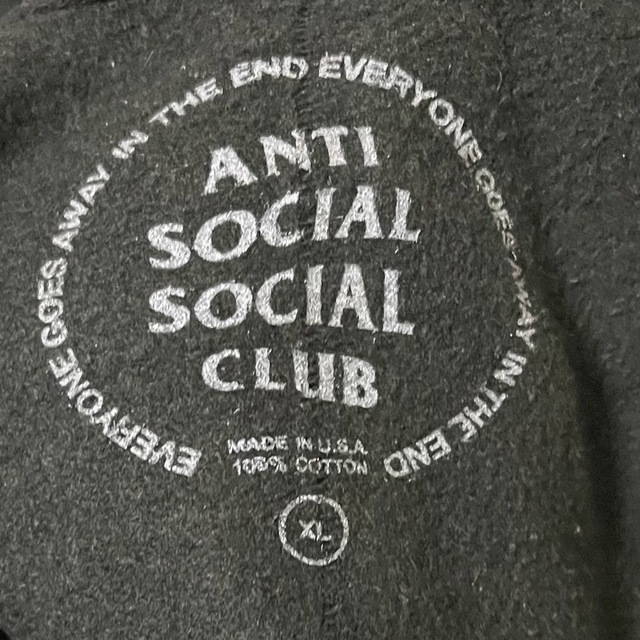 ANTI SOCIAL SOCIAL CLUB 黒・白パーカーセット【M】