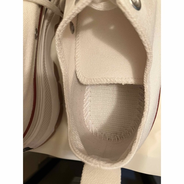 CONVERSE(コンバース)の希少サイズ　コンバース　トレックウェーブ　24.5c ホワイト　生成り　 レディースの靴/シューズ(スニーカー)の商品写真