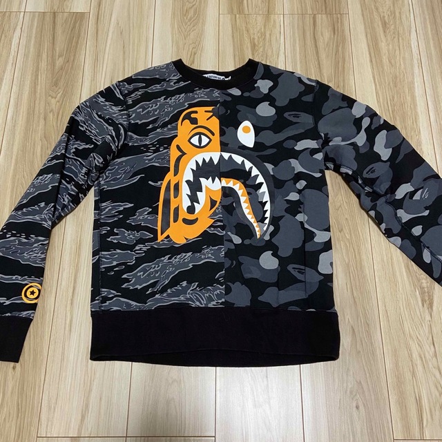 A Bathing Ape × Undefeated トレーナー 【超ポイント祭?期間限定