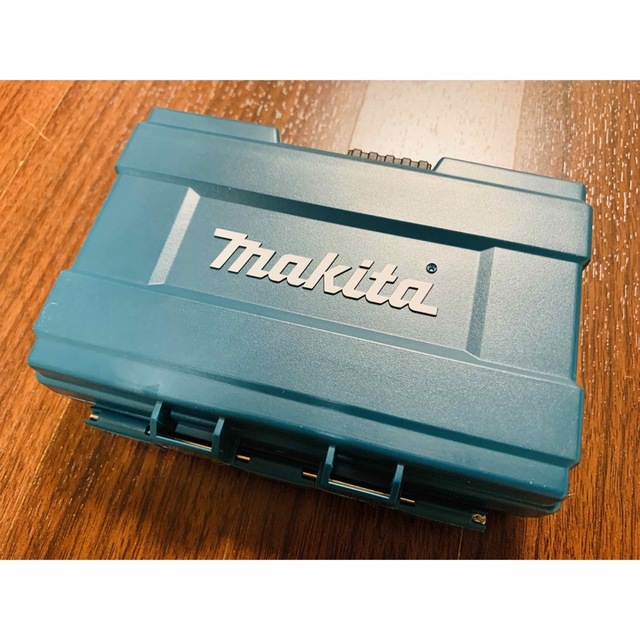 Makita(マキタ)のマキタ  純正  ドライバー  ビットセット  スポーツ/アウトドアの自転車(工具/メンテナンス)の商品写真