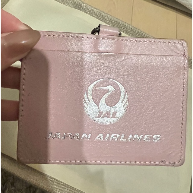 JAL(日本航空)(ジャル(ニホンコウクウ))のJAL ID CASE カードケース　ピンク　/ JALオリジナル　IDケース  レディースのファッション小物(パスケース/IDカードホルダー)の商品写真