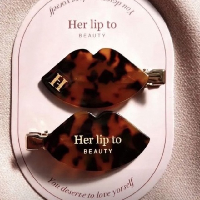 Her lip to(ハーリップトゥ)のハーリップトゥ　ヘアクリップ　限定ノベルティ エンタメ/ホビーのコレクション(ノベルティグッズ)の商品写真