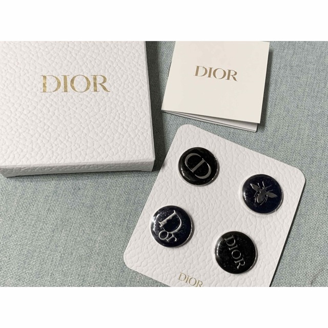 Dior(ディオール)の新品未使用◆DIOR ピン エンタメ/ホビーのコレクション(ノベルティグッズ)の商品写真