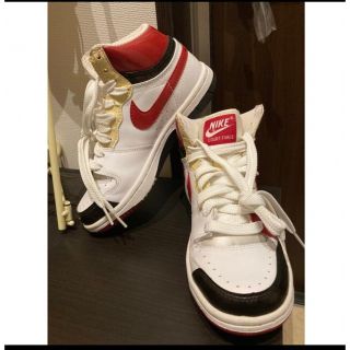 ナイキ(NIKE)のNIKE COURT FORCE スニーカー(スニーカー)