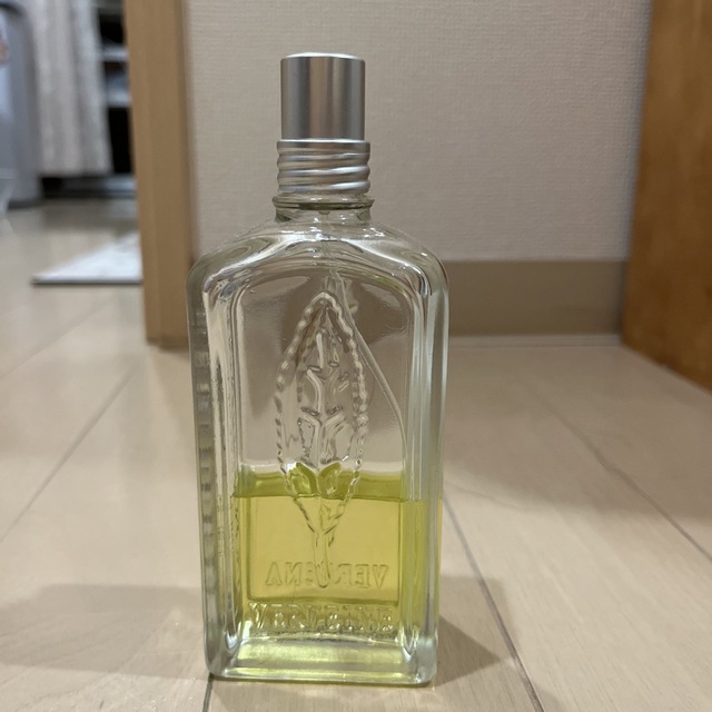 L'OCCITANE(ロクシタン)のロクシタン　シトラスヴァーベナ　香水 コスメ/美容の香水(香水(女性用))の商品写真