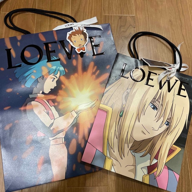 LOEWE(ロエベ)のLoewe ハウル　限定ショッパー レディースのバッグ(ショップ袋)の商品写真
