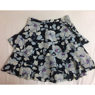 ジルスチュアート(JILLSTUART)のJILLSTUART シルク♡花柄スカート(ミニスカート)