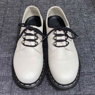 値下げ　ドクターマーチン　Dr.Martens  ホワイト　3ホール　UK5