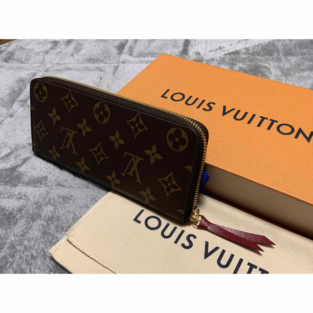 2022年製 ルイヴィトン LOUIS VUITTON ポルトフォイユクレマンス