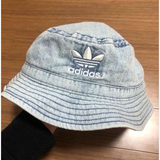 アディダス(adidas)の未使用　Adidas デニムバケットハット(ハット)