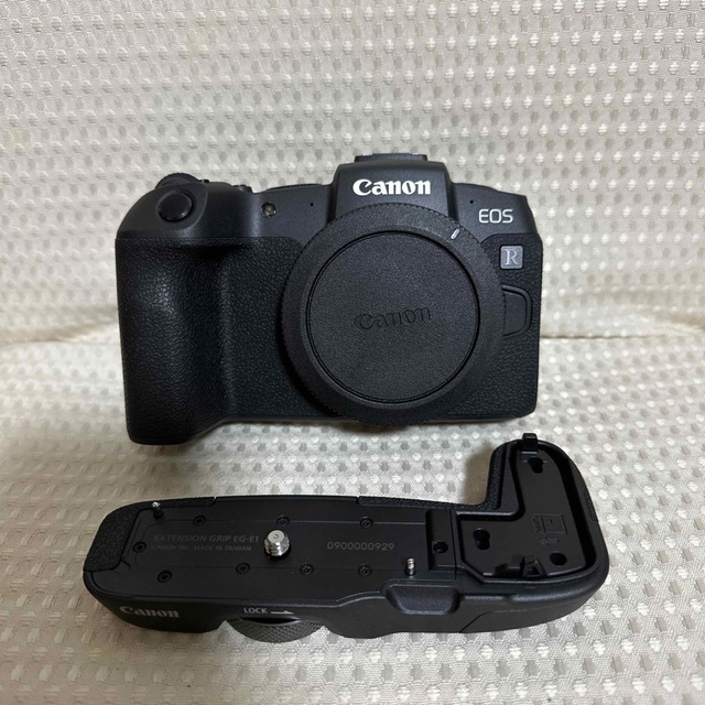 カメラCanon EOS RP ボディ