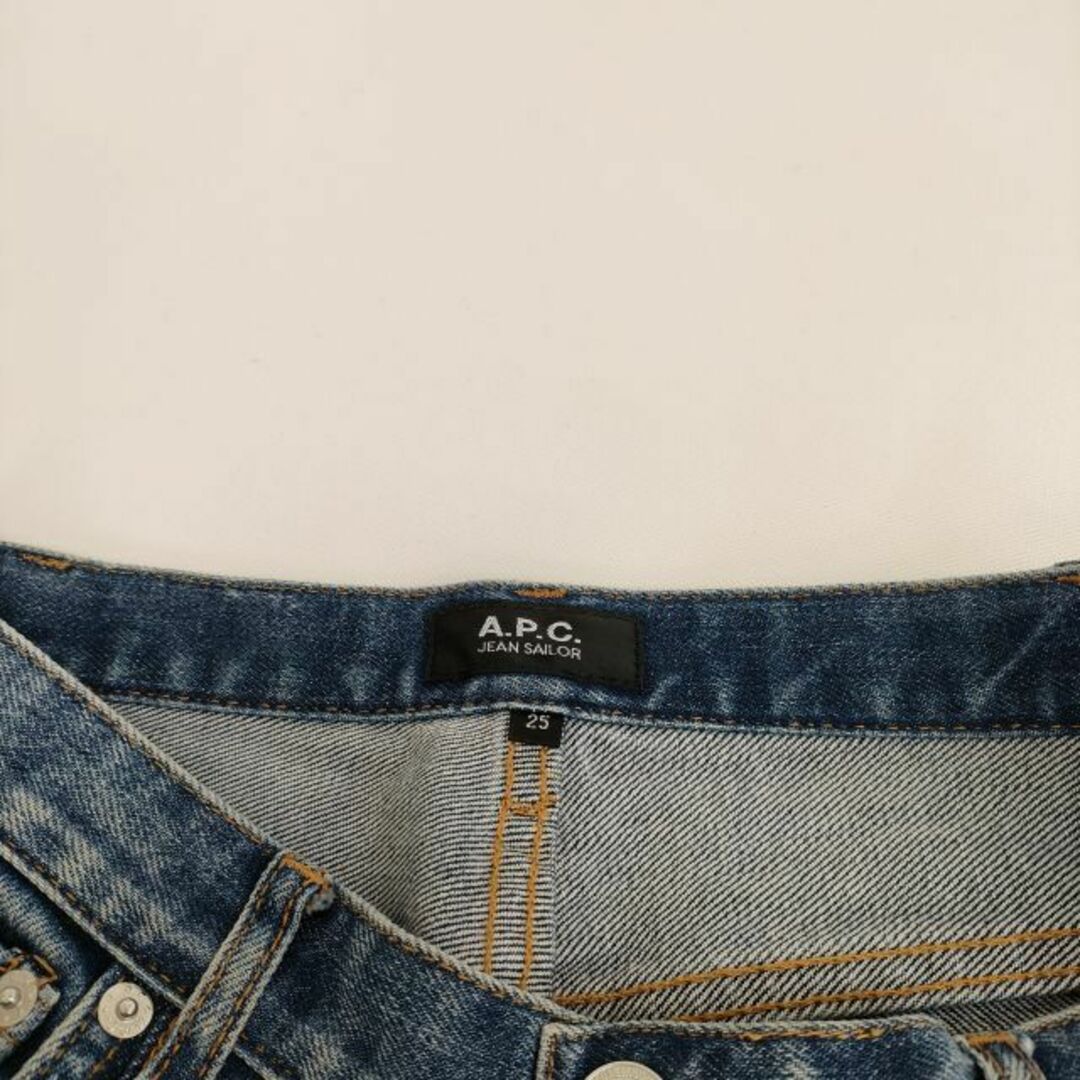 A.P.C(アーペーセー)のA.P.C. サイズ25 JEAN SAILOR 加工 デニムパンツ ライトブルー レディース アーペーセー【中古】3-0122G♪ レディースのパンツ(デニム/ジーンズ)の商品写真