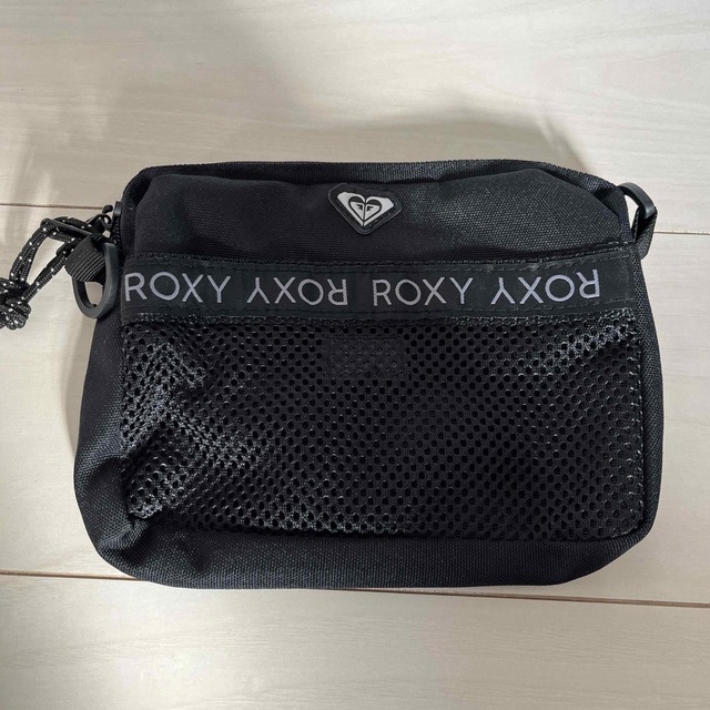 Roxy(ロキシー)のポーチ　ロキシーROXY レディースのファッション小物(ポーチ)の商品写真