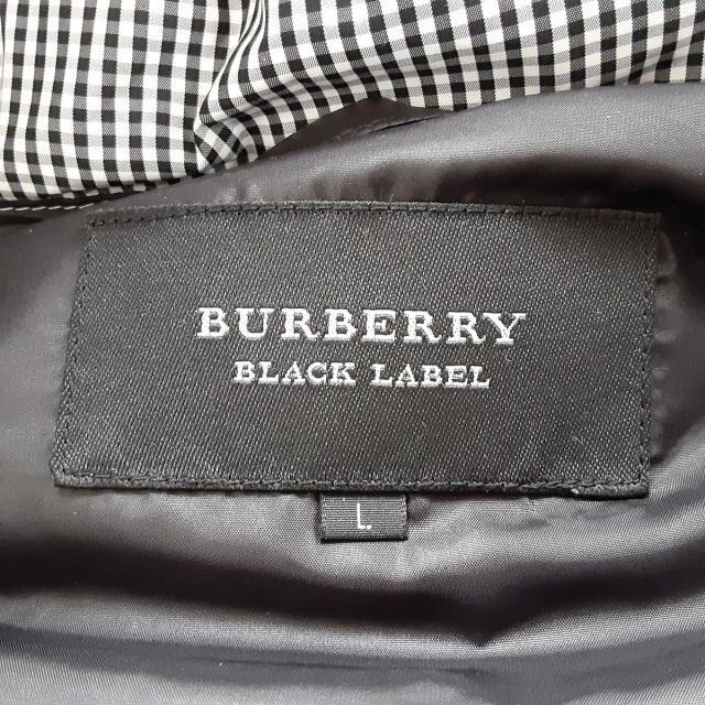 BURBERRY BLACK LABEL(バーバリーブラックレーベル)のバーバリーブラックレーベル ダウンベスト メンズのジャケット/アウター(ダウンベスト)の商品写真