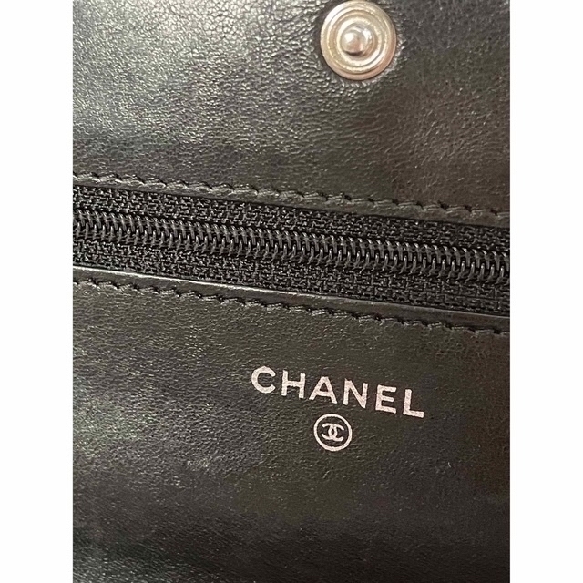 シャネル Chanel  可愛い クロスボディバッグ　黒