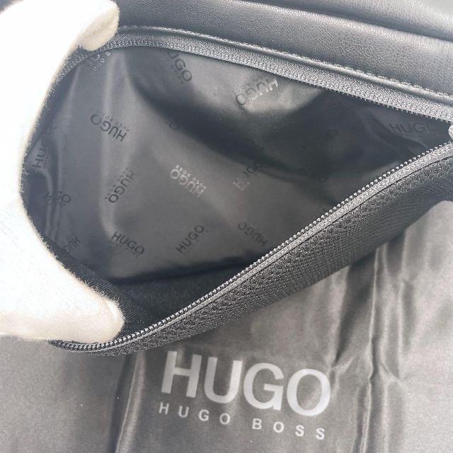 HUGO BOSS - 【正規品・美品】HUGO BOSS ヒューゴボス ボディーバッグ