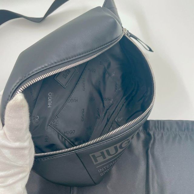 HUGO BOSS - 【正規品・美品】HUGO BOSS ヒューゴボス ボディーバッグ