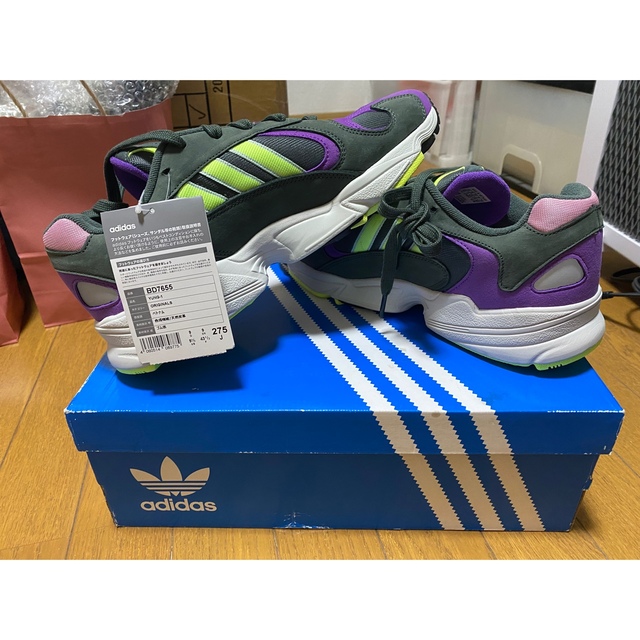 adidas(アディダス)の【新品・未使用】【サイズ27.5cm】 adidas ヤング~1 /YUNG~1 メンズの靴/シューズ(スニーカー)の商品写真