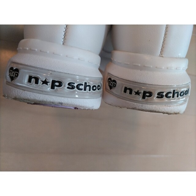 Achilles(アキレス)の【本日23日限定値下げ】n★p school  キッズ  スニーカー 20 キッズ/ベビー/マタニティのキッズ靴/シューズ(15cm~)(スニーカー)の商品写真