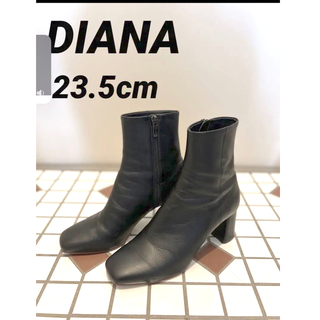 ダイアナ(DIANA)の☆美品☆DIANA  ダイアナ　スクエアトゥショートブーツ(ブーツ)