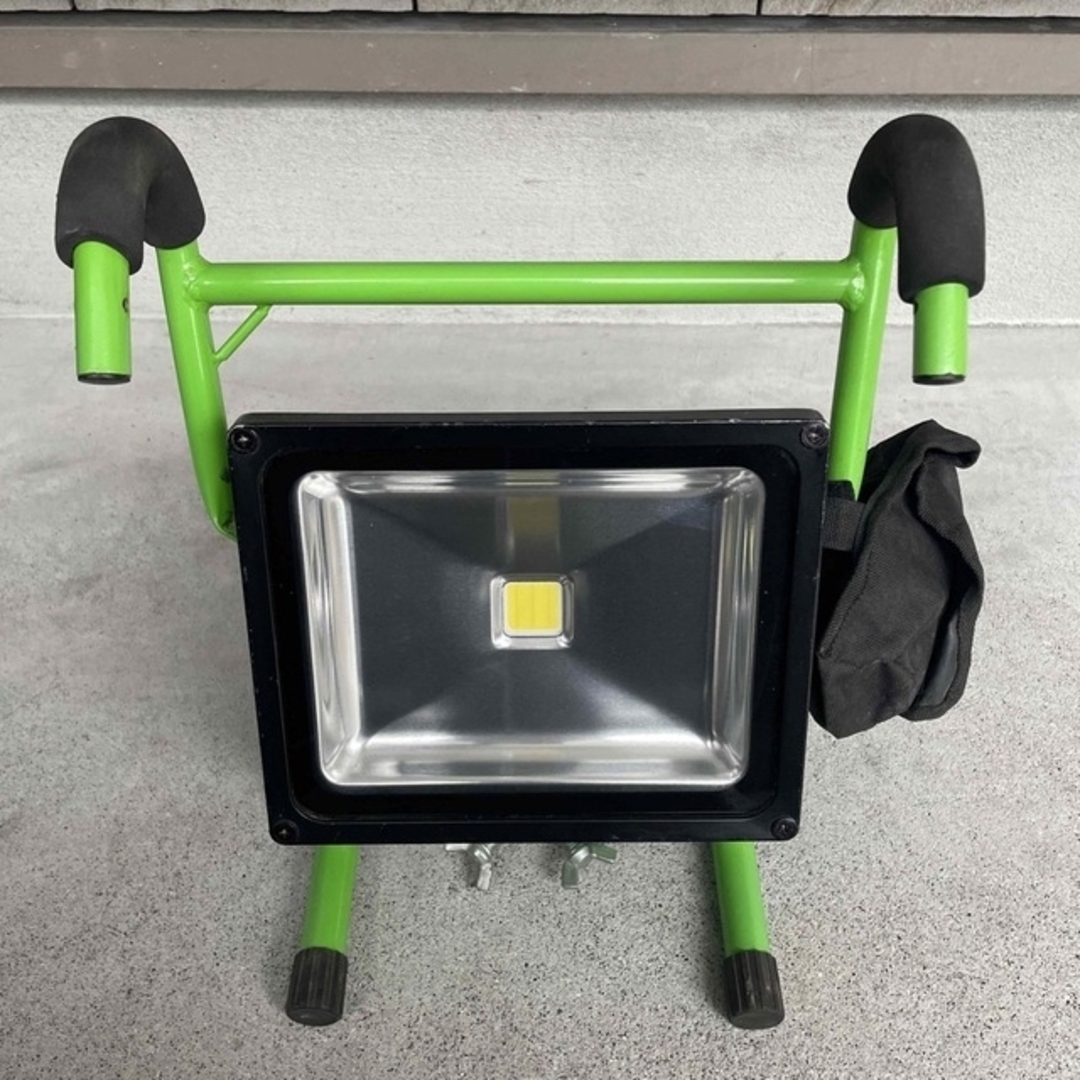 日動充電式LEDハンガーチャ—ジスポーツ/アウトドア
