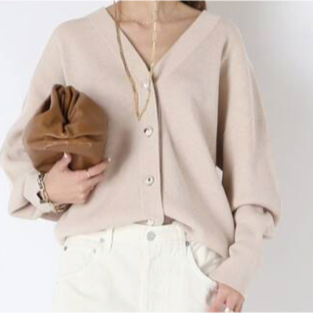 送料関税無料】 MUSE de Deuxieme Classe PEAL BUTTON カーデ asakusa