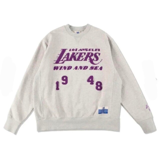 NBA ✖️ WIN AND SEA PLAYOFFS CREWNECK