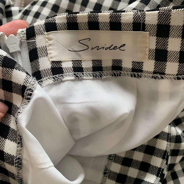SNIDEL(スナイデル)のスナイデル　ギンガムチェックスカート レディースのスカート(ロングスカート)の商品写真