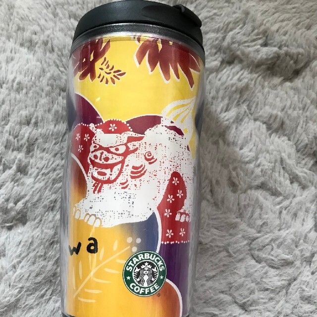 Starbucks Coffee(スターバックスコーヒー)のスターバックスコーヒー　マグカップ&タンブラーセット　沖縄 インテリア/住まい/日用品のキッチン/食器(グラス/カップ)の商品写真