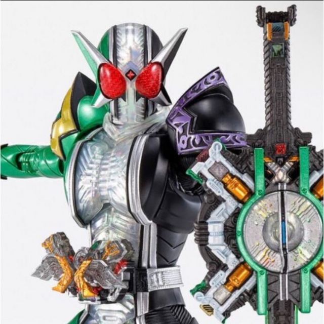 BANDAI(バンダイ)のS.H.Figuarts（真骨彫製法）仮面ライダーW サイクロンジョーカー　２個 エンタメ/ホビーのフィギュア(特撮)の商品写真