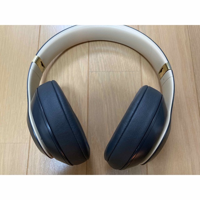 Beats by Dr Dre(ビーツバイドクタードレ)の良品検品済 Beats Studio3 ワイヤレスノイズキャンセリングヘッドホン スマホ/家電/カメラのオーディオ機器(ヘッドフォン/イヤフォン)の商品写真