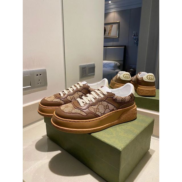 贈り物 Gucci - ☆GUCCI☆GGキャンバス&レザースニーカー 24cm