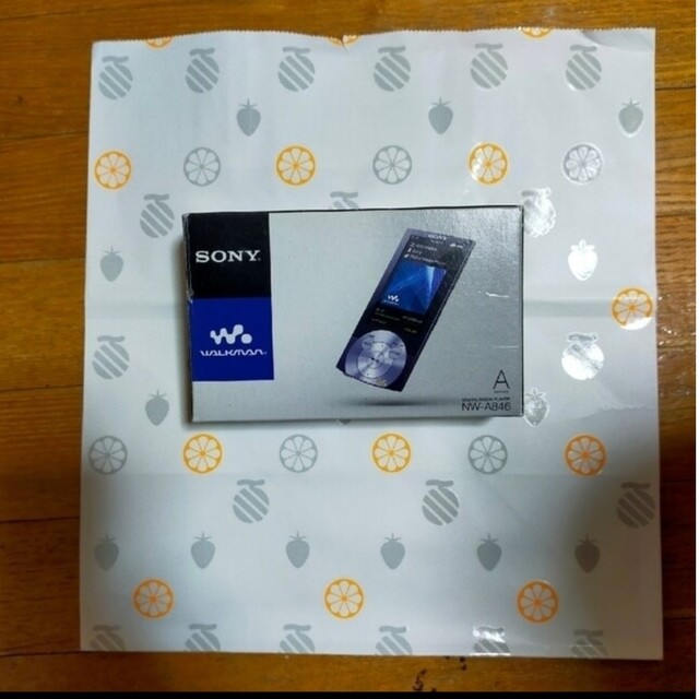 SONY(ソニー)のウォークマン本体NW-A846　ジャンク　匿名配送＆送料無料 スマホ/家電/カメラのオーディオ機器(ポータブルプレーヤー)の商品写真