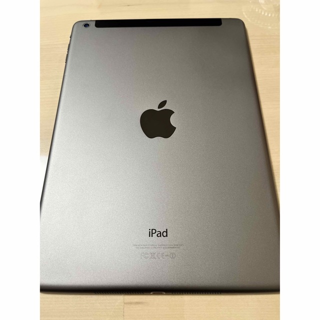 iPad(アイパッド)のiPad Air スマホ/家電/カメラのPC/タブレット(タブレット)の商品写真