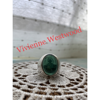 ヴィヴィアンウエストウッド(Vivienne Westwood)のレア！ヴィヴィアンウエストウッド　カボションリング M グリーン(リング(指輪))