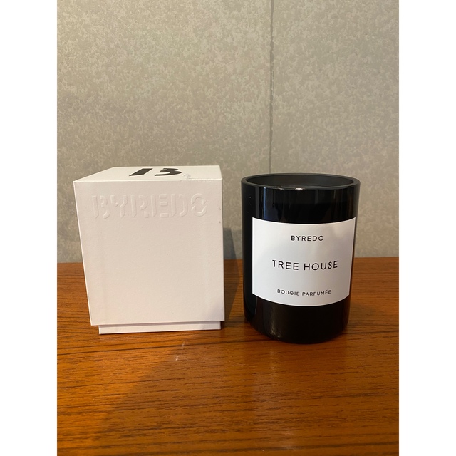 BYREDO(バレード)のBYREDO TREE HOUSE 240g コスメ/美容のリラクゼーション(キャンドル)の商品写真