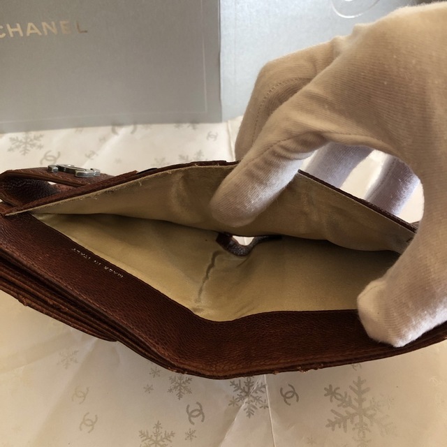 CHANEL(シャネル)のシャネルヴィンテージレザーダブルホック財布 レディースのファッション小物(財布)の商品写真