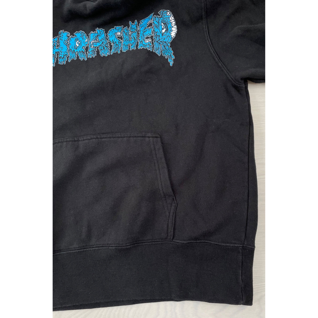 THRASHER(スラッシャー)のTHRASHERスラッシャー　プルオーバーパーカー　モンスターロゴ　ブラック　S メンズのトップス(パーカー)の商品写真